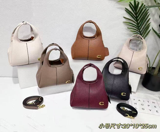 Fully boxed C bag